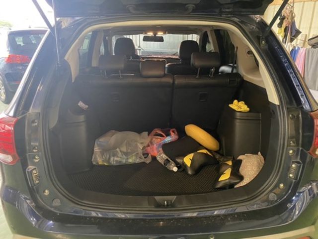 MITSUBISHI三菱 OUTLANDER  第4張相片