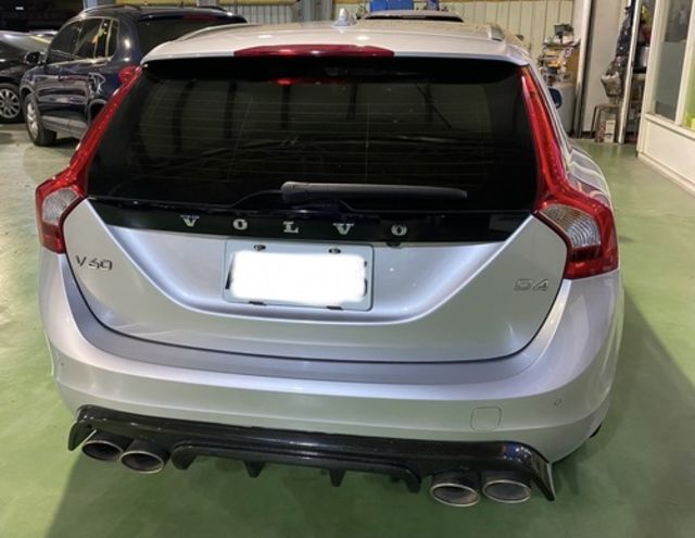 VOLVO富豪 V60  第6張相片