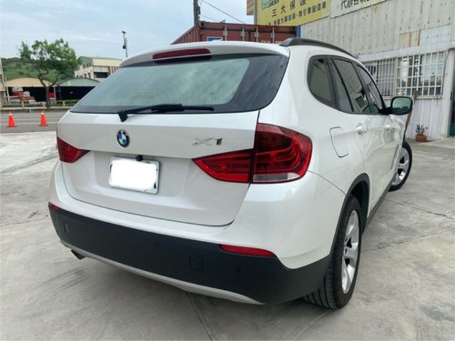 BMW寶馬 X1  第3張相片