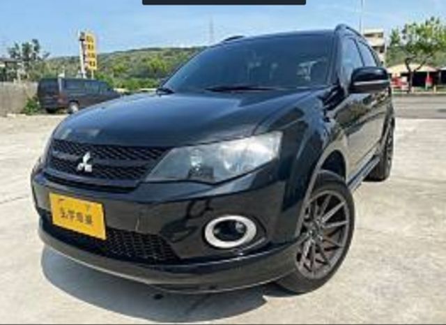 MITSUBISHI三菱 OUTLANDER  第1張相片
