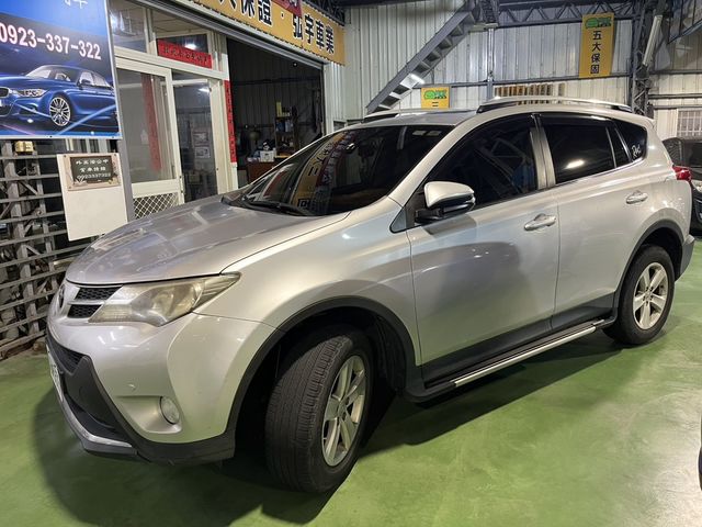 TOYOTA豐田 RAV4  第1張相片