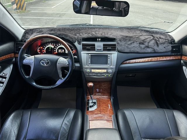TOYOTA豐田 CAMRY  第5張相片