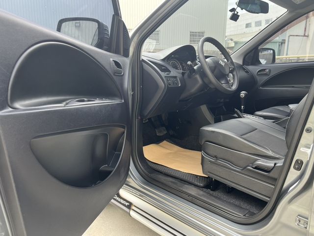 MITSUBISHI三菱 ZINGER  第3張相片