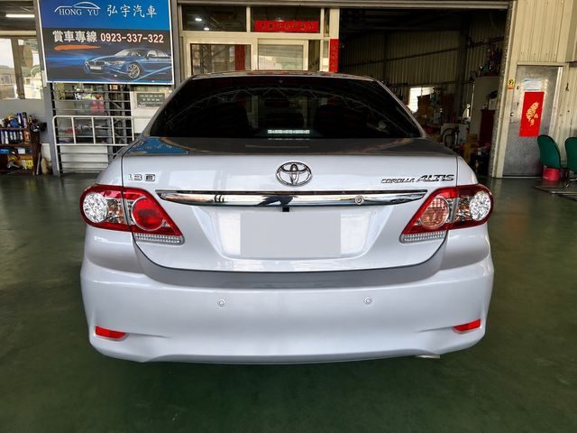 TOYOTA豐田 ALTIS  第2張相片