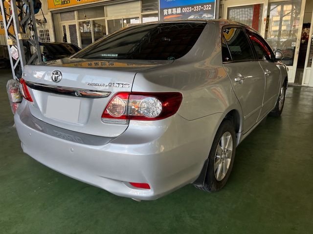 TOYOTA豐田 ALTIS  第5張相片