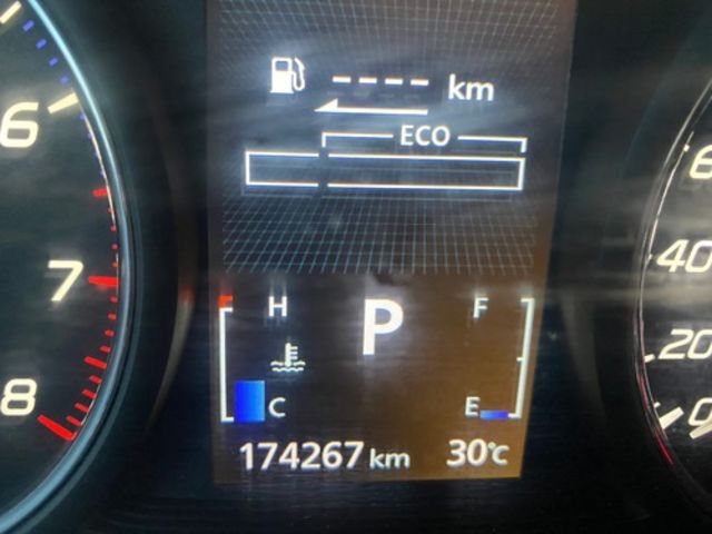 MITSUBISHI三菱 OUTLANDER  第10張相片