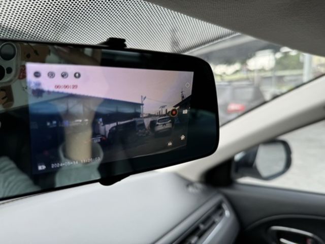 HONDA本田 HR-V  第7張相片