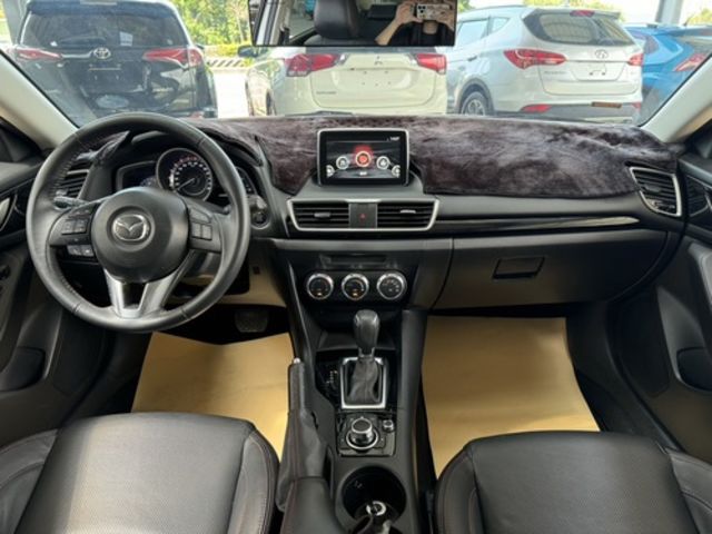 MAZDA馬自達 MAZDA 3  第4張相片