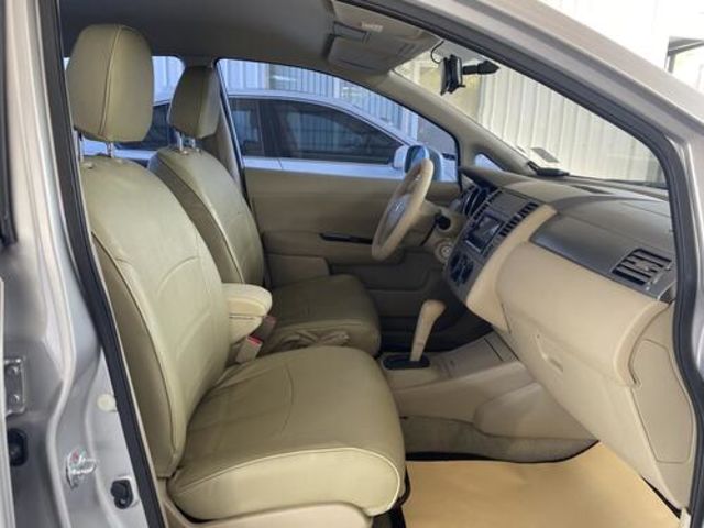 NISSAN日產 TIIDA  第18張相片
