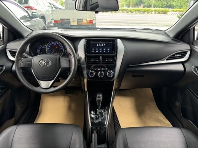 TOYOTA豐田 YARIS  第4張相片