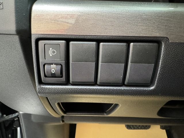 FORD福特 I-MAX  第10張相片