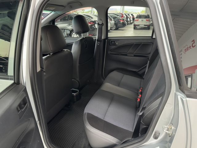 MITSUBISHI三菱 COLT PLUS  第5張相片