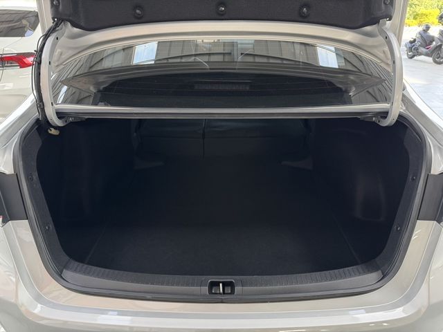 TOYOTA豐田 ALTIS  第33張相片