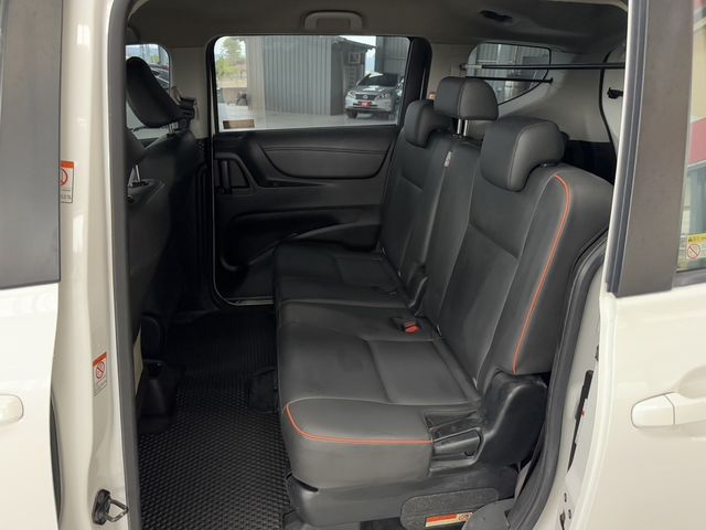 TOYOTA豐田 SIENTA  第5張相片