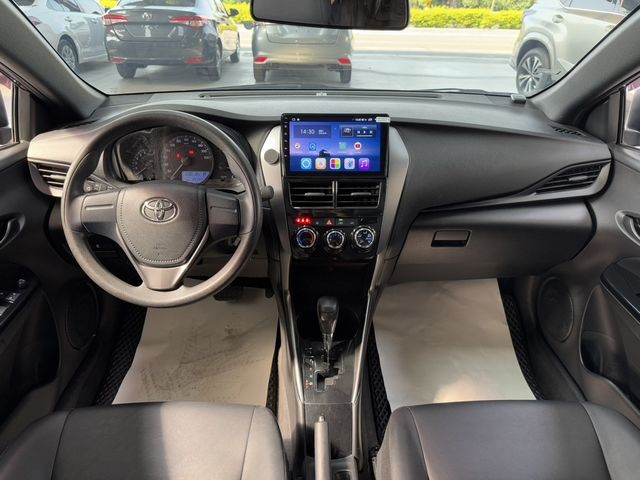 TOYOTA豐田 YARIS  第4張相片