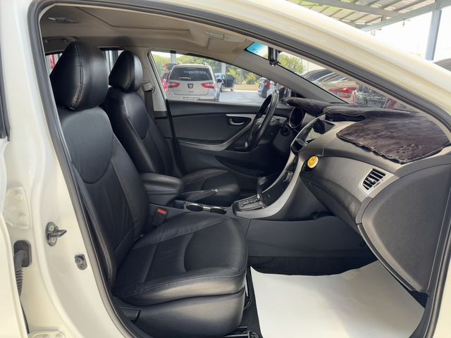 HYUNDAI現代 ELANTRA  第20張相片