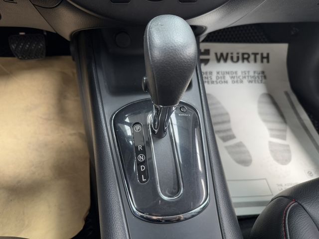 NISSAN日產 TIIDA  第10張相片