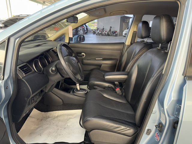 NISSAN日產 TIIDA  第2張相片