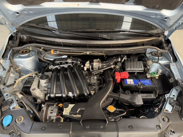 NISSAN日產 TIIDA  第12張相片