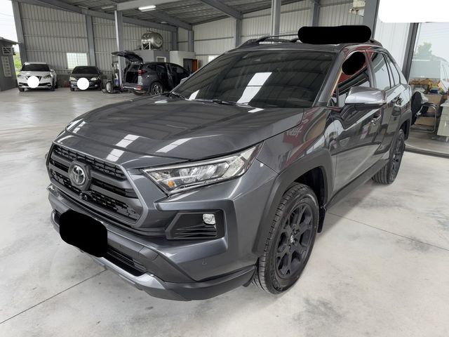 TOYOTA豐田 RAV4  第1張相片