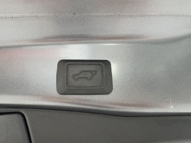 TOYOTA豐田 RAV4  第16張相片