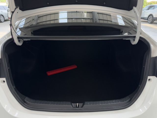 TOYOTA豐田 VIOS  第16張相片