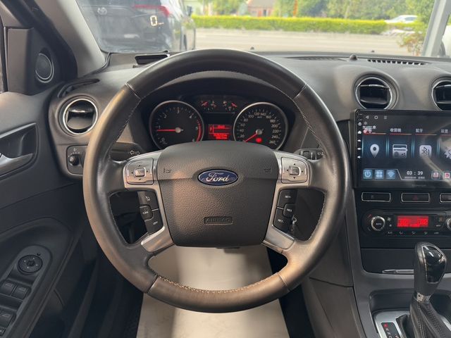 FORD福特 MONDEO  第5張相片
