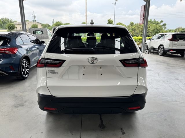 TOYOTA豐田 YARIS CROSS  第12張相片