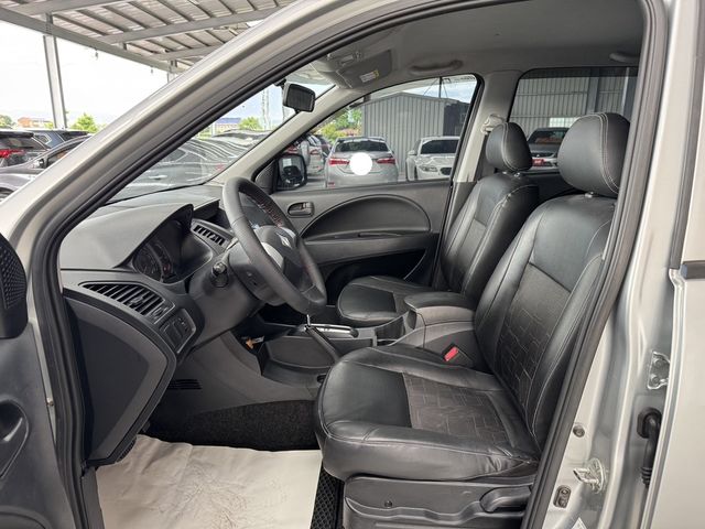 MITSUBISHI三菱 ZINGER  第2張相片