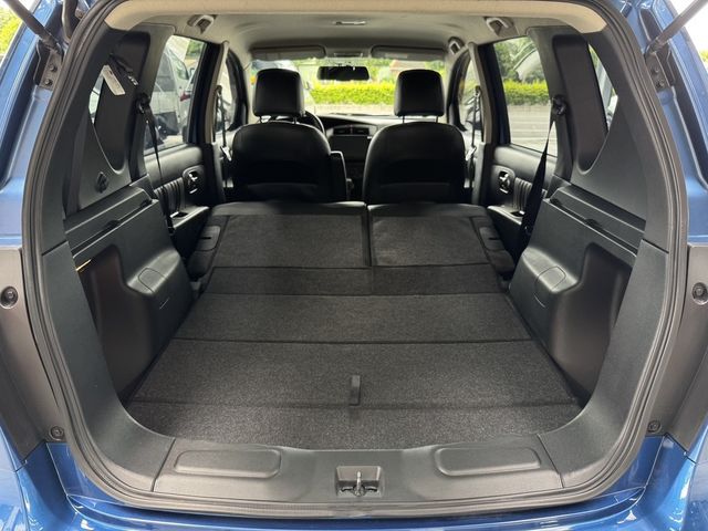 NISSAN日產 LIVINA  第17張相片