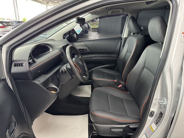 TOYOTA豐田 SIENTA  第2張相片