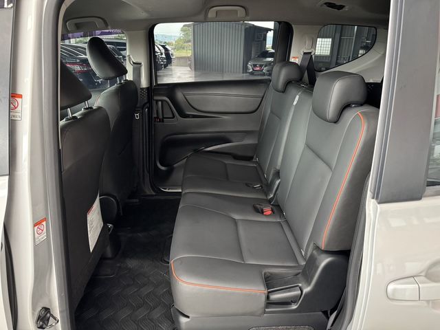 TOYOTA豐田 SIENTA  第3張相片