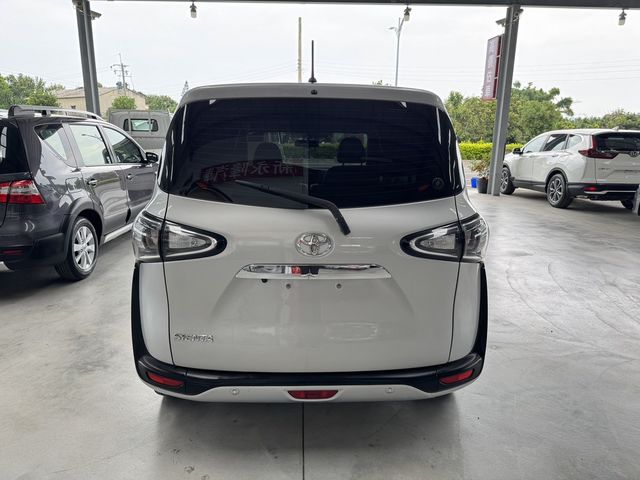 TOYOTA豐田 SIENTA  第13張相片