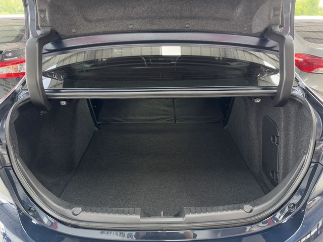 MAZDA馬自達 MAZDA 3  第16張相片