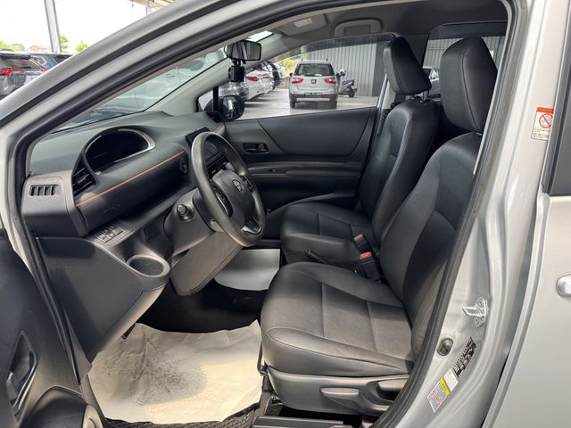 TOYOTA豐田 SIENTA  第2張相片