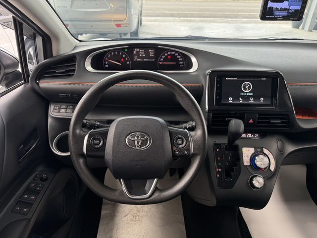 TOYOTA豐田 SIENTA  第5張相片