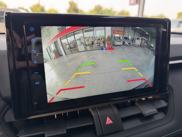 TOYOTA豐田 RAV4  第6張相片