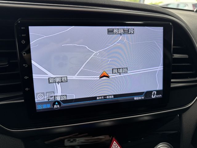 HYUNDAI現代 ELANTRA  第6張相片