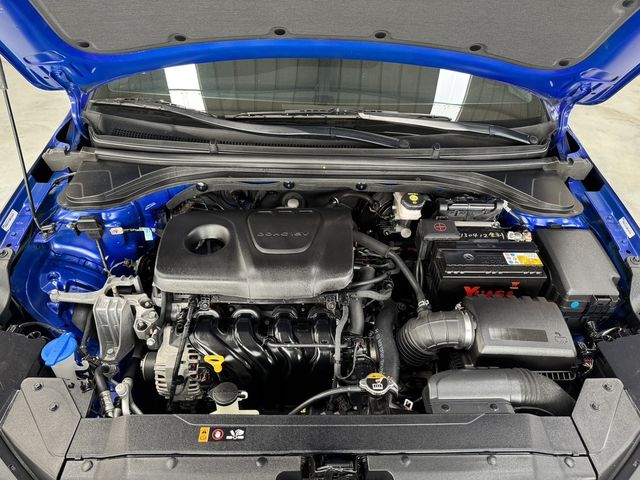 HYUNDAI現代 ELANTRA  第13張相片