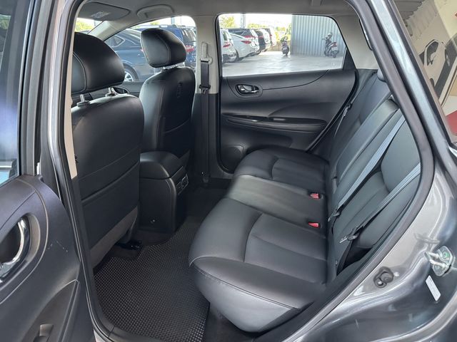 NISSAN日產 TIIDA  第3張相片