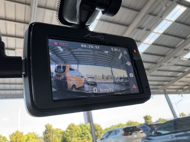 NISSAN日產 TIIDA  第9張相片