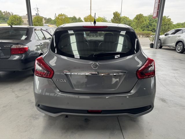 NISSAN日產 TIIDA  第13張相片