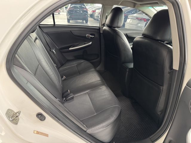 TOYOTA豐田 ALTIS  第17張相片