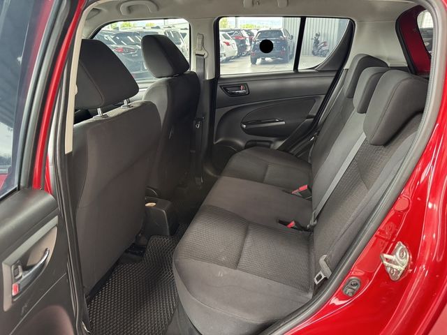 SUZUKI鈴木 SWIFT  第3張相片