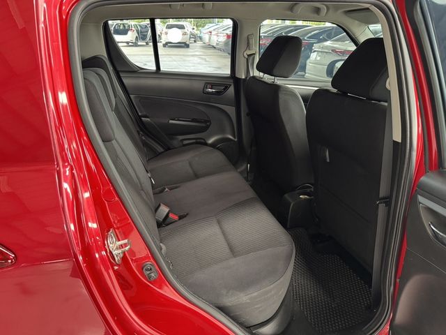 SUZUKI鈴木 SWIFT  第18張相片