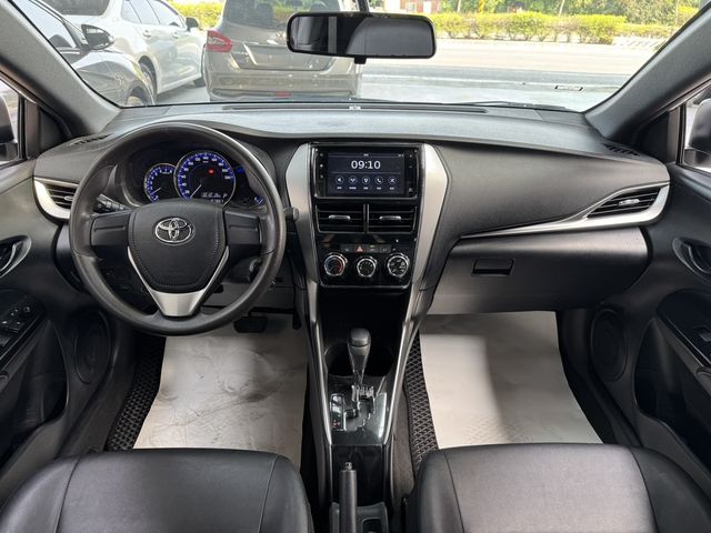 TOYOTA豐田 YARIS  第4張相片