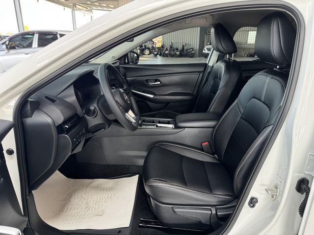 NISSAN日產 SENTRA  第2張相片