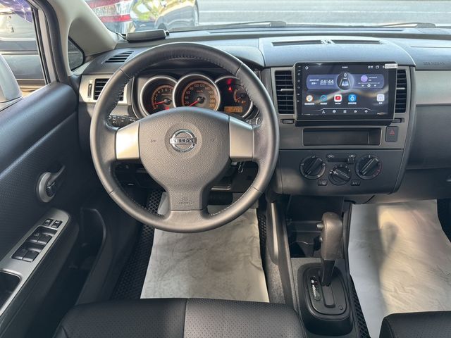 NISSAN日產 TIIDA  第5張相片