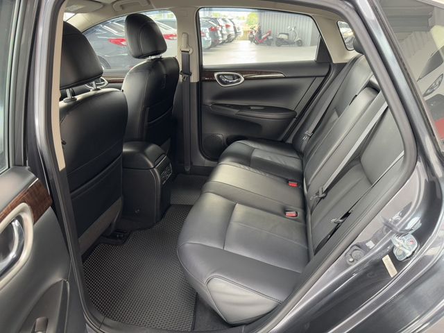 NISSAN日產 SENTRA  第3張相片
