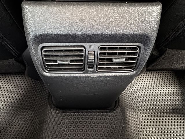 NISSAN日產 TIIDA  第19張相片